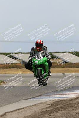 media/May-26-2025-Lets Ride (Mon) [[3bf1de1d65]]/C Group/1240pm (Wheelie Bump)/